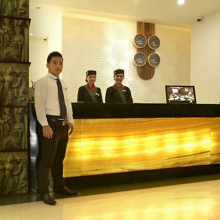 Eurotel Vivaldi Araneta Quezon City Εξωτερικό φωτογραφία