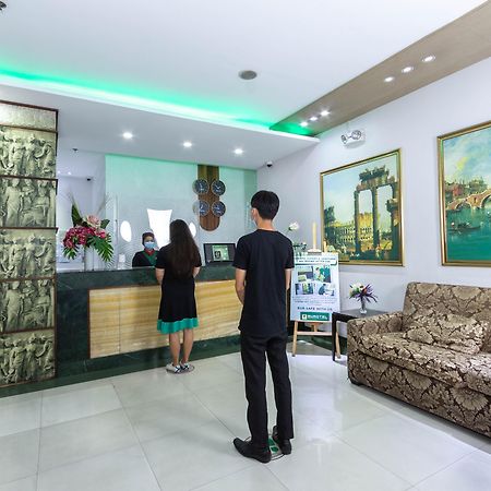 Eurotel Vivaldi Araneta Quezon City Εξωτερικό φωτογραφία