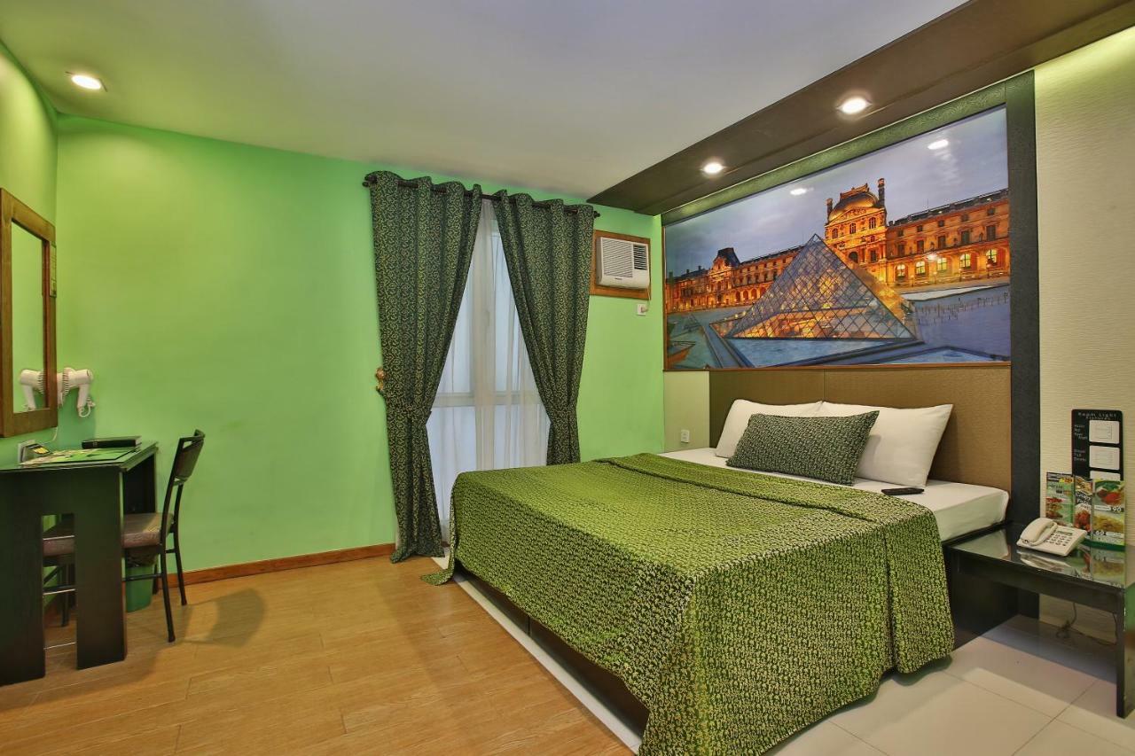 Eurotel Vivaldi Araneta Quezon City Εξωτερικό φωτογραφία
